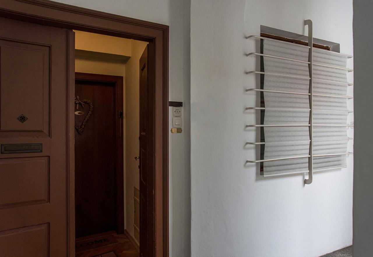 Apartment Breg - Old Town River Любляна Экстерьер фото